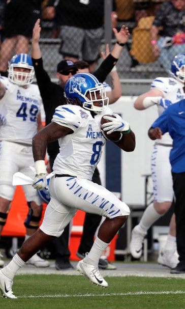 Memphis, Wake Forest meet in Birmingham Bowl minus stars